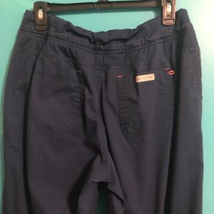 women’s medium Med Couture scrub pant in navy tall